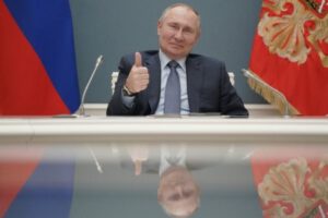 Vladimir Putin re-postulación para dos periodos más