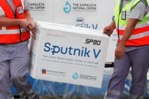 La viceministra declara sobre el retraso en la entrega de vacunas Sputnik-V