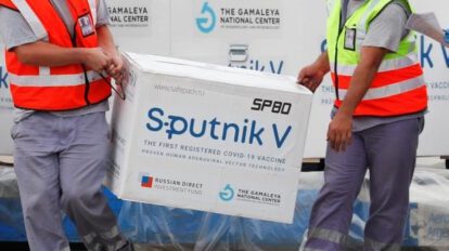 La viceministra declara sobre el retraso en la entrega de vacunas Sputnik-V