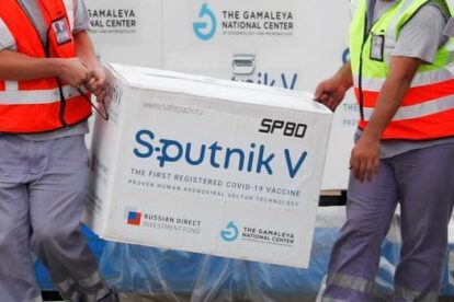 La viceministra declara sobre el retraso en la entrega de vacunas Sputnik-V