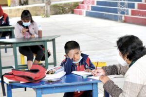 Fallecimientos de maestros por Covid-19 en Cochabamba