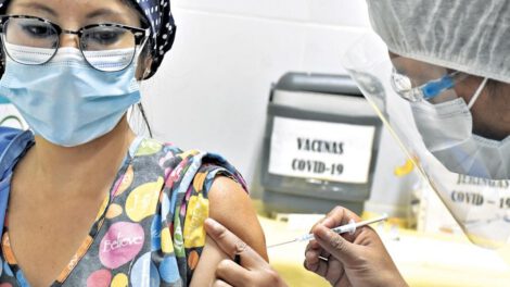 Vacunas contra el Covid-19 en Cochabamba