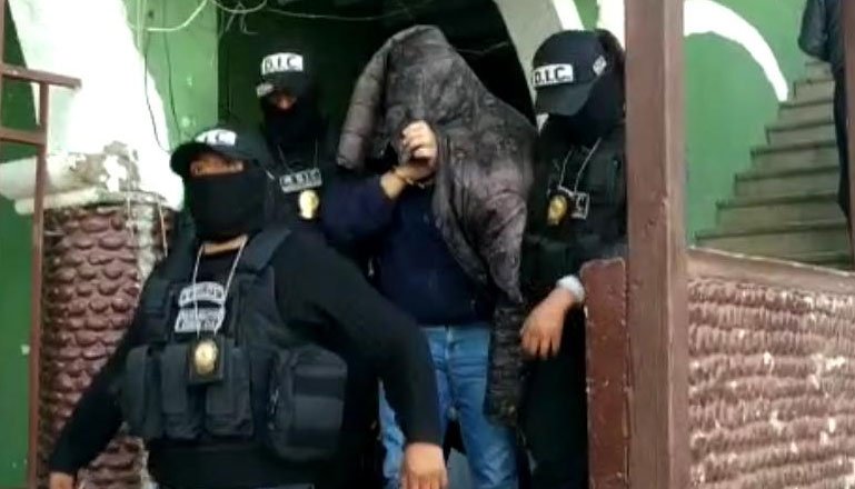 Médico acusado de violación trasladado a la Felcv de La Paz