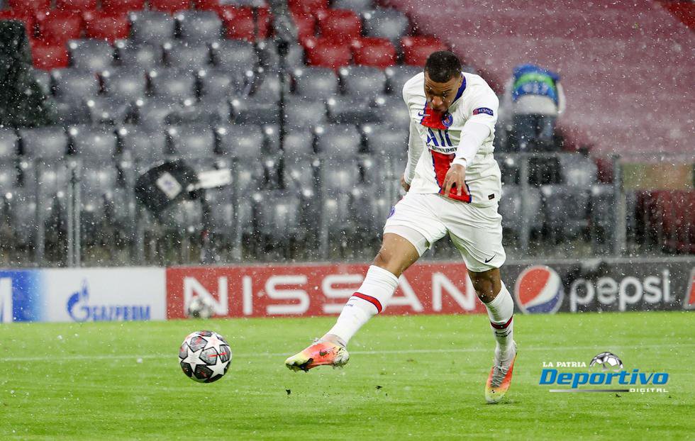 Kylian Mbappé aprovecha bien la oportunidad para anotar el primero del PSG