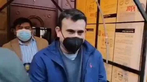 Rodrigo Guzmán asiste al entierro de su padre en Beni