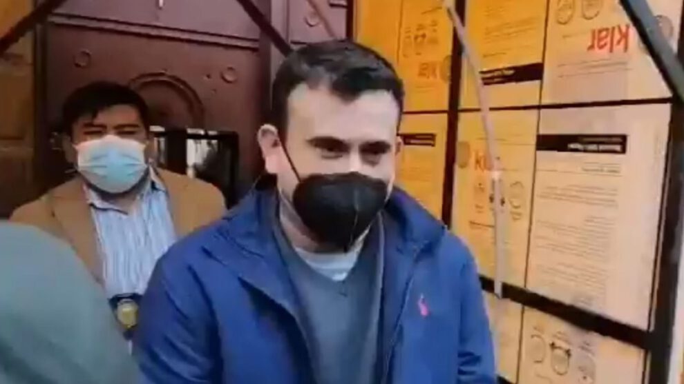 Rodrigo Guzmán asiste al entierro de su padre en Beni