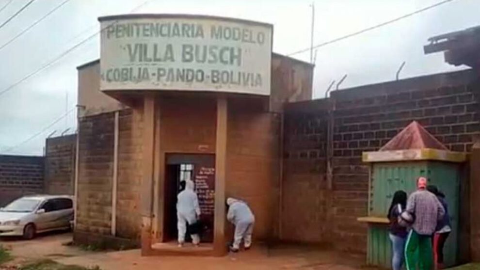 Cárceles encapsuladas Covid-19 en Bolivia