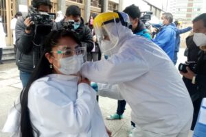 Covid-19 en Bolivia reporta más de 1.400 casos nuevos