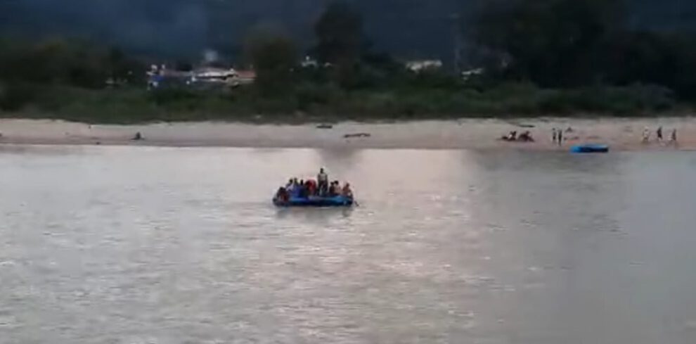 Acarreo de votantes en Bermejo