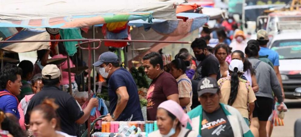 Covid-19 en Santa Cruz: Aglomeraciones de personas