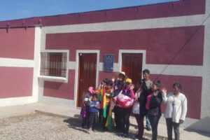 Entrega de casa en Oruro por el Presidente Evo Morales
