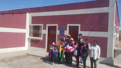 Entrega de casa en Oruro por el Presidente Evo Morales