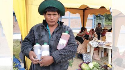 Plaguicidas ecológicos de Agapito Flores