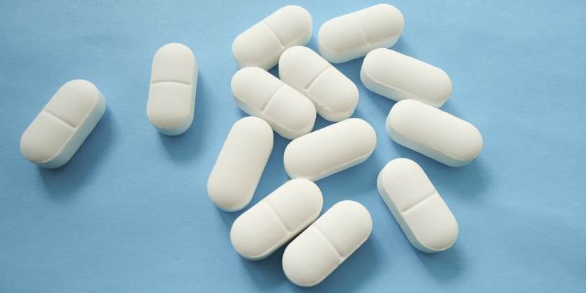 Comercialización de estuco y talco como si fuesen Ivermectina y Azitromicina