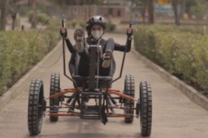 Universitarios bolivianos ganan competencia de la NASA con el vehículo rover