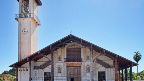Expropiación terrenos Iglesia en San Ignacio de Velasco