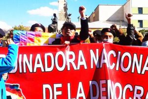 Modificación de la CPE para crear milicias armadas
