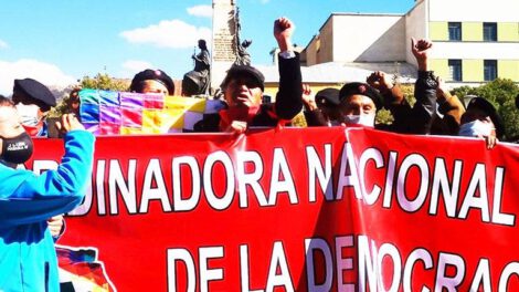 Modificación de la CPE para crear milicias armadas