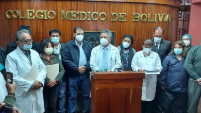 Médicos convocan a reunión con Ministro de Salud