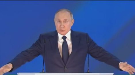 Putin advierte a rivales sobre la línea roja en su discurso