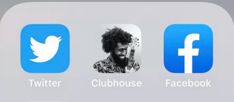 Clubhouse es una red social que brinda al usuario crear discusiones o charlas sin imagen