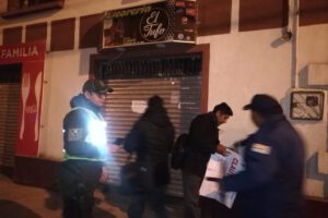 Clausura de licorería por infringir el Auto de Buen Gobierno