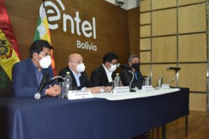 Daño económico en Entel por pago a empresa fantasma