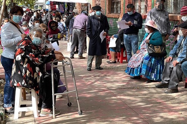 Crisis sanitaria en Cochabamba por Covid-19