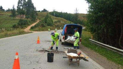 Deslizamientos en El Sillar afectan salidas de buses a Santa Cruz