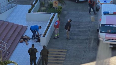 Pareja muere tras caer del piso 12 en Santa Cruz