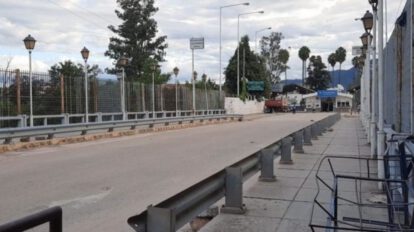 Bloqueo de frontera con Argentina en San José de Pocitos