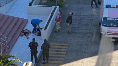 Lesiones recientes en la pareja que cayó del piso 12 de un edificio