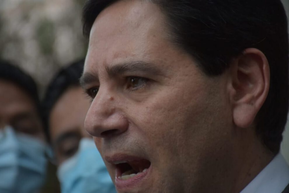 Renuncia de Salvador Romero al Tribunal Supremo Electoral