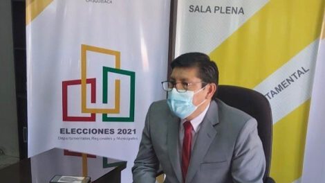Wilfredo Cervantes renuncia a la vocalía y presidencia del TED Chuquisaca