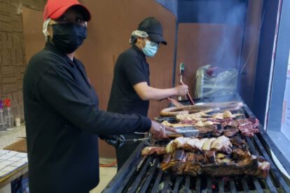Gibas Oruro, un emprendimiento de carnes a la parrilla
