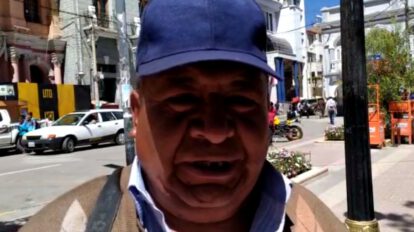Comerciantes del mercado Kantuta y Amadeo Tapia