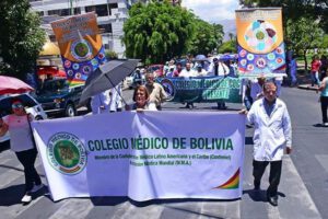 paro médico en Bolivia convocado por el Colegio Médico