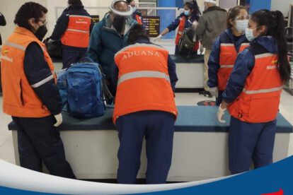 Control de mercancías por la Aduana Nacional