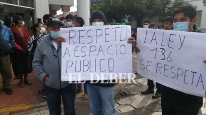 Protesta contra alcalde Jhonny Fernández en Santa Cruz