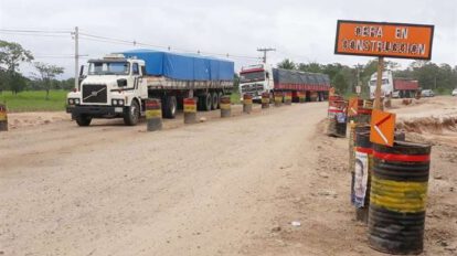 Transportistas de Yapacaní reclaman el mal estado de la carretera