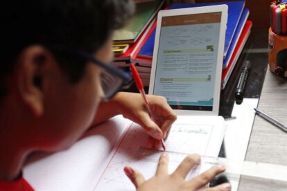 Gestión escolar en El Alto calificada de desastroso por padres de familia