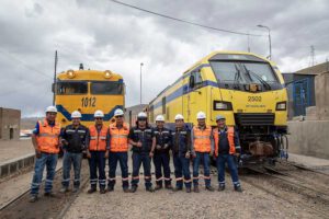reactivación del tramo Viacha-Arica por la Empresa Ferroviaria Andina S.A.