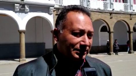 Gonzalo Gino Martínez pide tranquilidad a la ciudadanía orureña