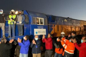 tren de carga a Visviri
