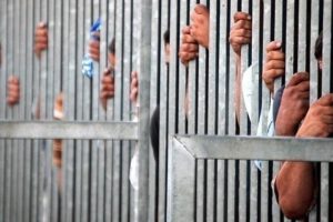 Jóvenes sentenciados a prisión por asesinato