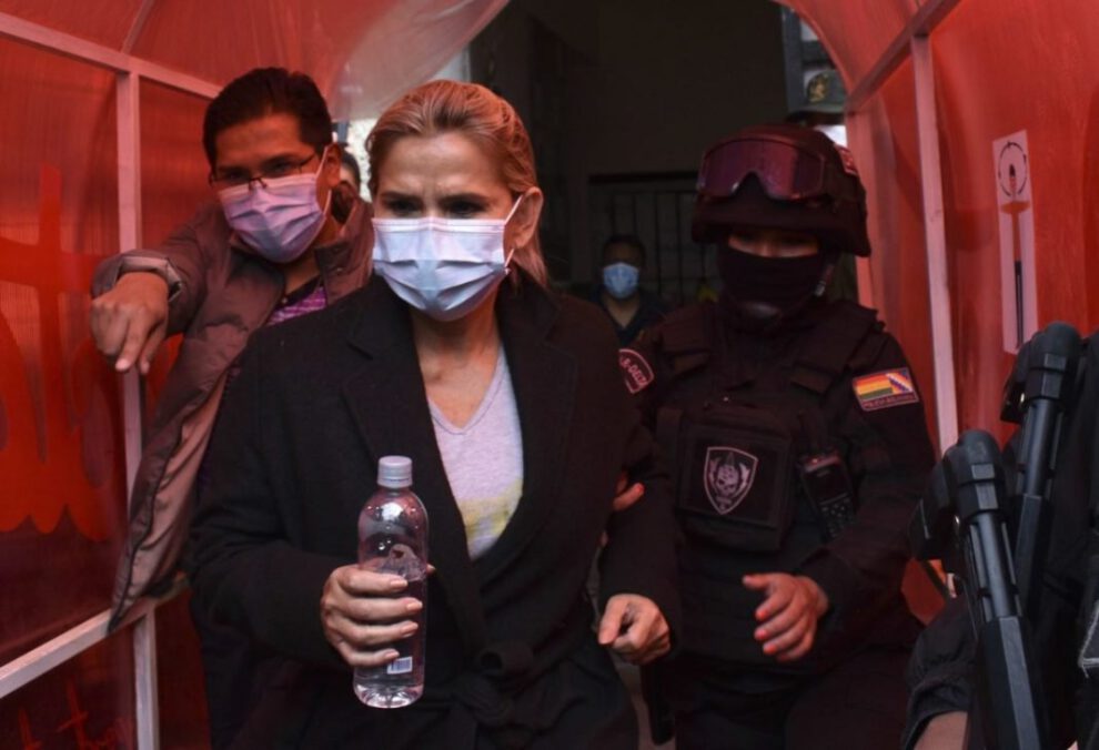 Añez denunciada por segunda vez por el mismo delito