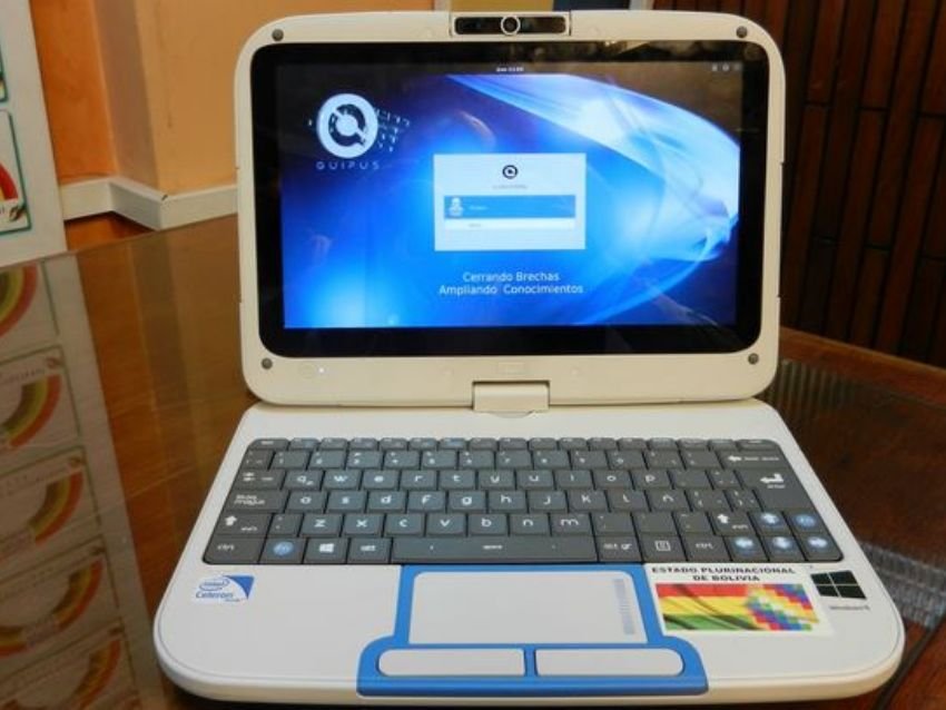 Computadoras Kuaa para estudiantes en situación de pobreza