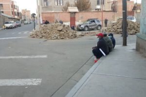 Bloqueo de ferrocarril por el sector transporte en Bolivia