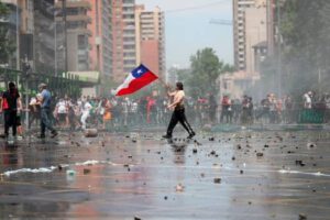 Protestas en Chile provocan la muerte de 18 personas