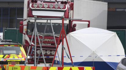 39 personas muertas en un camión en el Reino Unido